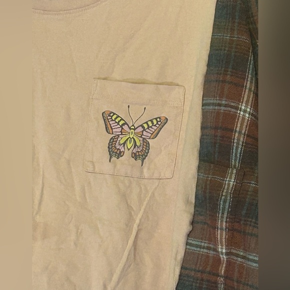 NWT Upcycled Butterfly Flannel Tee Cropped Size Small- Medium - Picture 2 of 6